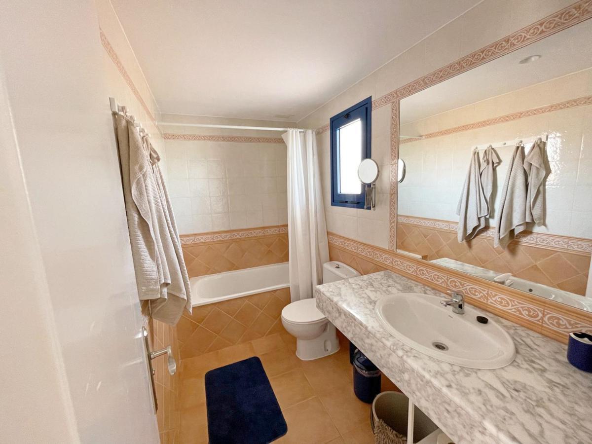 Apartamento Vilem & Piscina, Wi-Fi Costa Calma Extérieur photo